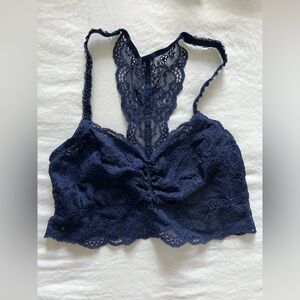 VS PINK Medium Navy Blue Lace Bralette